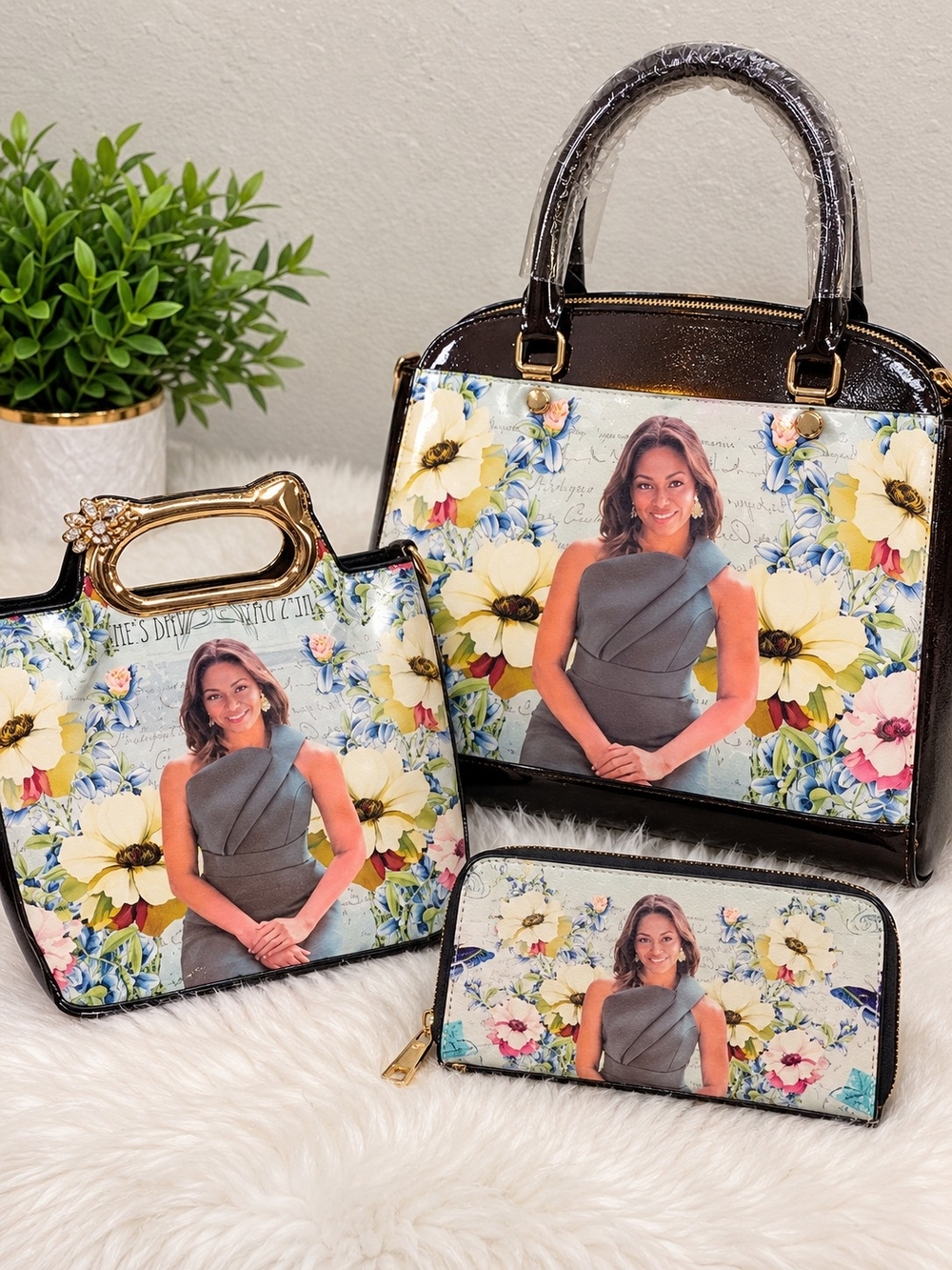 Michelle Obama Photo-Print Bag Set in White, Brown, Yellow and Blue